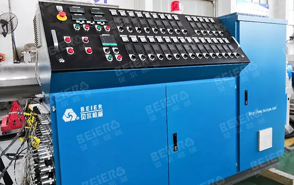 Wood Plastic Board Extrusion Line